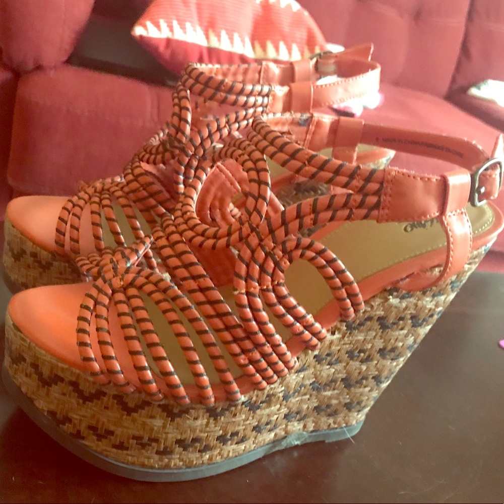 Open toe wedges
